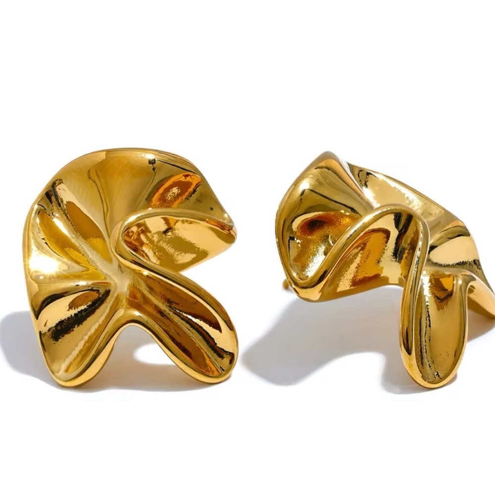 18K Gold Plated Irregular Flower Stud Stainless Steel Earrings